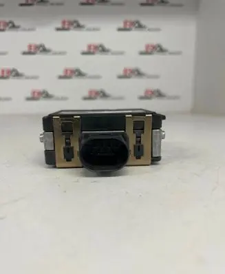 Volkswagen PASSAT B8 Distronic sensor radar 3Q0907590 0203300350
