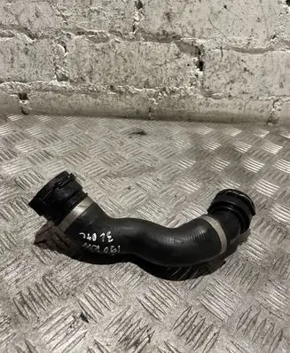 BMW 5 F10 F11 Engine coolant pipe/hose 8511928