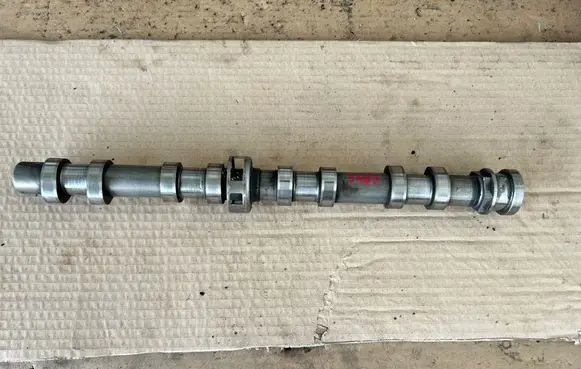 Mercedes-Benz Sprinter W906 Camshaft A6510500101