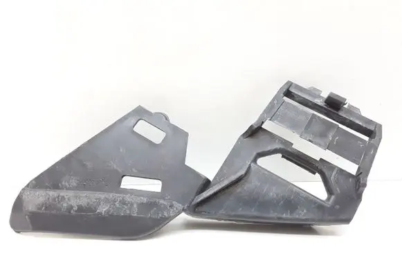 Volvo S40 Headlight/headlamp mounting bracket