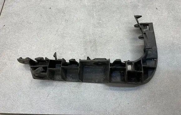Audi A3 S3 8V Front bumper mounting bracket 8V3807184A