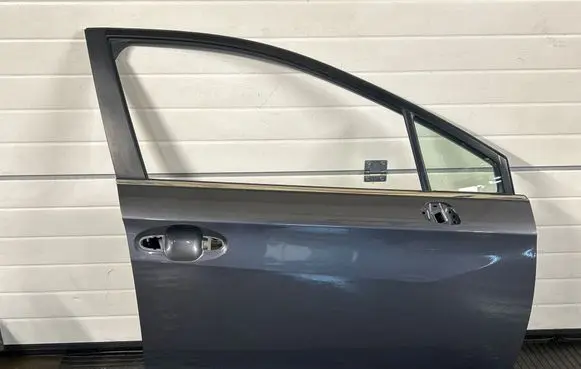 Subaru XV II Front door
