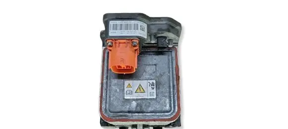 Ford Kuga III Voltage converter inverter L1MH18E254BC