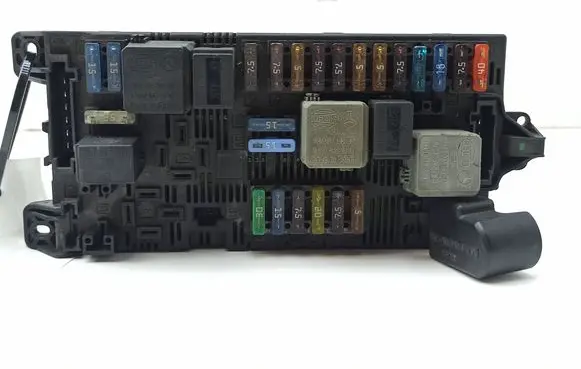 Mercedes-Benz E W211 Fuse module 0035455901