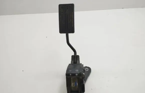 Honda CR-V Accelerator throttle pedal PA66GF30 31305M12