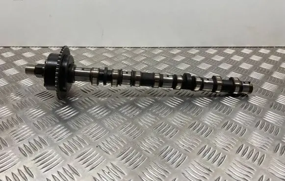 Mercedes-Benz CLC CL203 Camshaft 27100 A2710510103 R2710510228