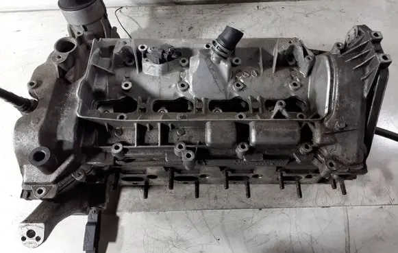 Mercedes-Benz A W169 Engine head R6400162201