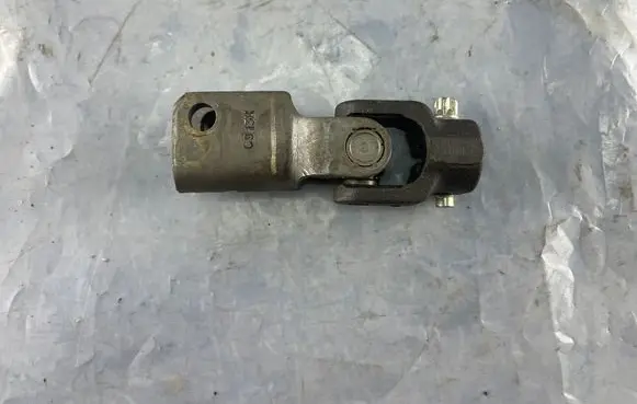 Opel Corsa D Steering column universal joint