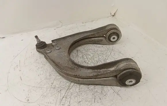 Mercedes-Benz CLS C219 Front upper control arm/wishbone A2113308907