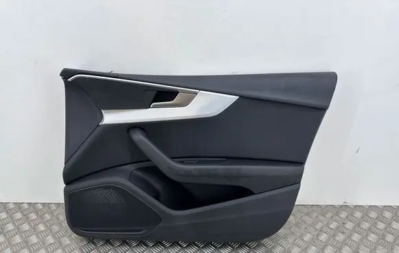 Audi A5 Front door card panel trim 