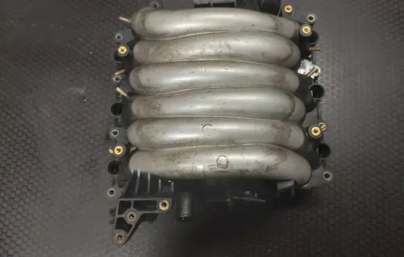Audi A6 S6 C5 4B Intake manifold 078133151AK 078133063AG 078133063AK