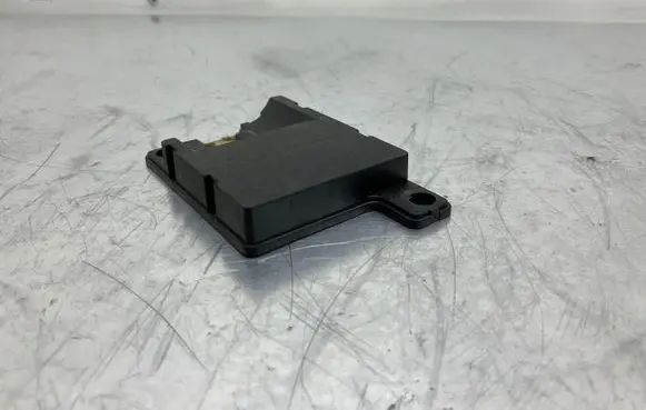 BMW 5 E60 E61 Bluetooth antenna 6928461