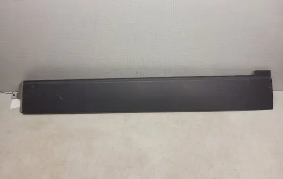 Volkswagen Transporter - Caravelle T5 Sliding door rail trim 7H1843796I