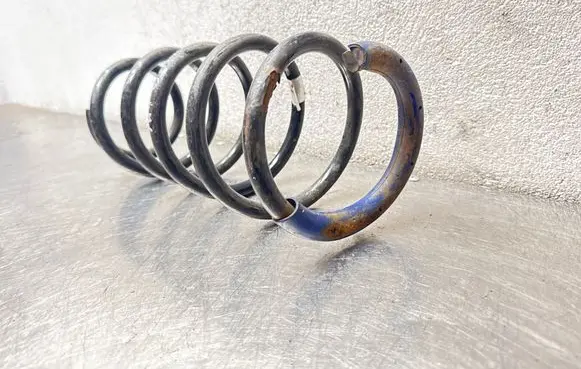 Opel Meriva B Front coil spring 
