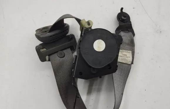 Jeep Grand Cherokee (WK) Front seatbelt P1CL64B05AA 1P1875162 1CL64TRMAA