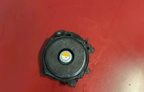 BMW iX Subwoofer speaker 9441907 65139441907