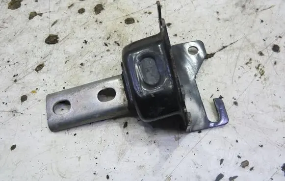 Dacia Sandero II Gearbox mounting bracket GMAUTO4574097
