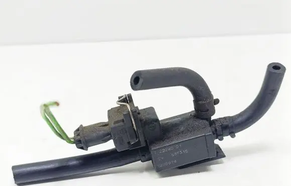Volvo S80 Vacuum valve 722240