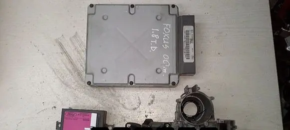 Ford Focus Engine control unit/module XS4F12A650FAB