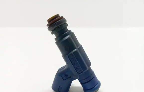 Chrysler Pacifica Fuel injector 04861615AA 0280156135