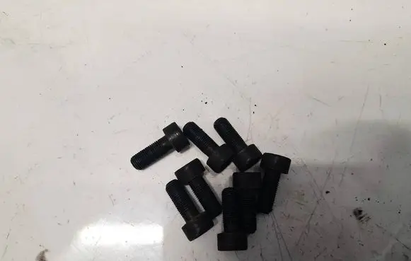 Ford Mondeo MK IV Nuts/bolts 
