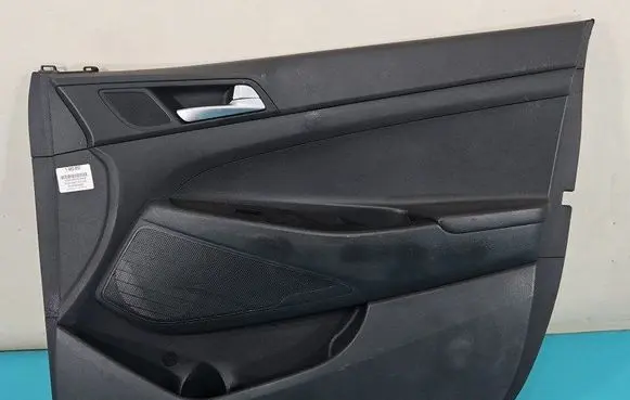 Hyundai Tucson TL Front door card panel trim IMPRK1483892