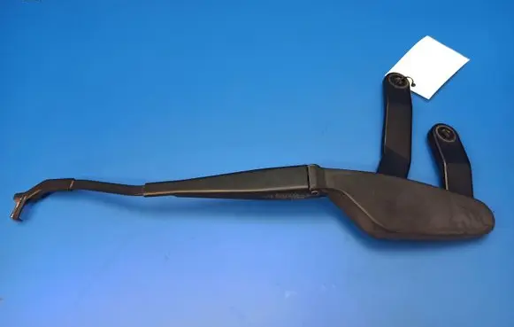 Mercedes-Benz E C207 W207 Front wiper blade arm A2078200644 3392126009 97036203