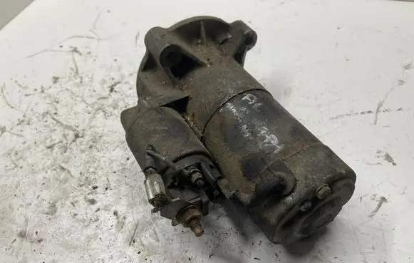 Audi A4 S4 B7 8E 8H Starter motor
