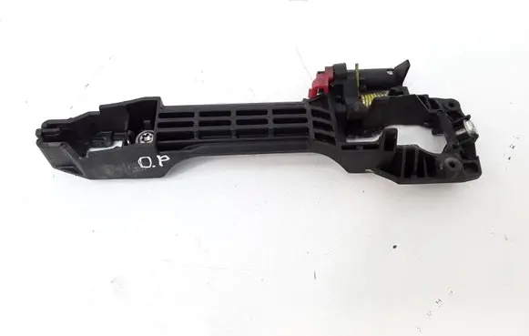 Toyota Corolla Verso AR10 Front door exterior handle/bracket 24302