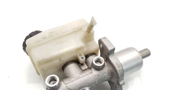 Mercedes-Benz B W245 Master brake cylinder A1694300202