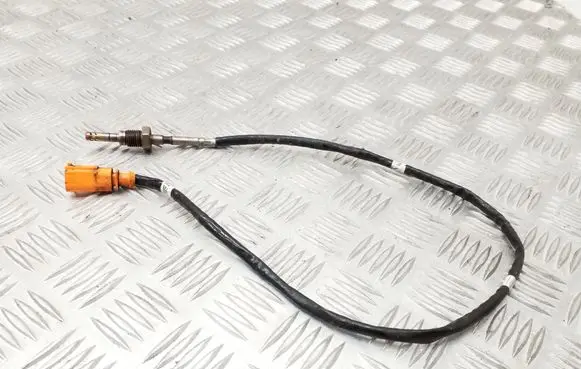 Skoda Octavia Mk3 (5E) Exhaust gas temperature sensor 04L906088B 726