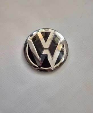 Volkswagen Polo VI Manufacturer badge logo/emblem 2GA853601