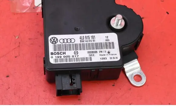 Audi Q7 4L Engine control unit/module ECU 4L0915181