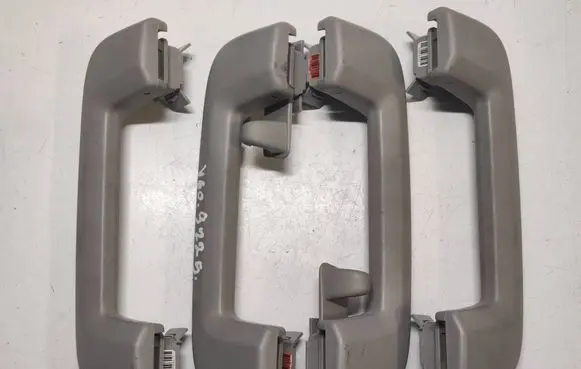 Volvo V60 A set of handles for the ceiling 39808673 39808675