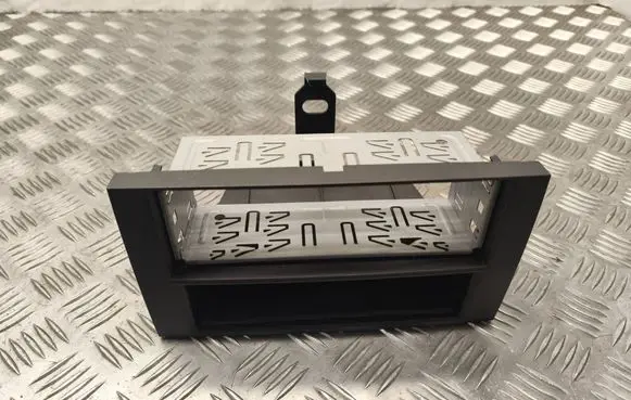 Ford Mondeo MK IV Dashboard storage box/compartment 6S6J18933A