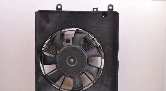 Honda Clarity Electric radiator cooling fan 386155WJA01 1J0305WPA01