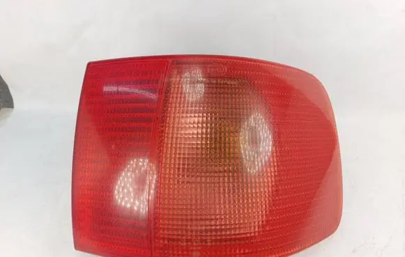 Audi A6 S6 C4 4A Rear/tail lights 4A9945096 138008