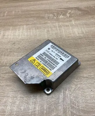 BMW 5 E39 Airbag control unit/module 6920848 V36