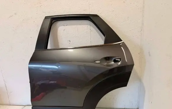 Mazda CX-30 Rear door 