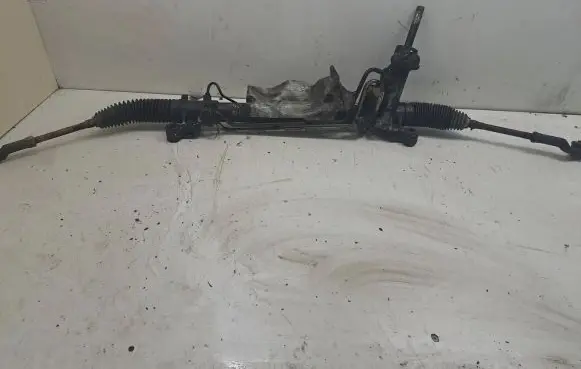 Ford C-MAX I Steering rack 3M5T3C221