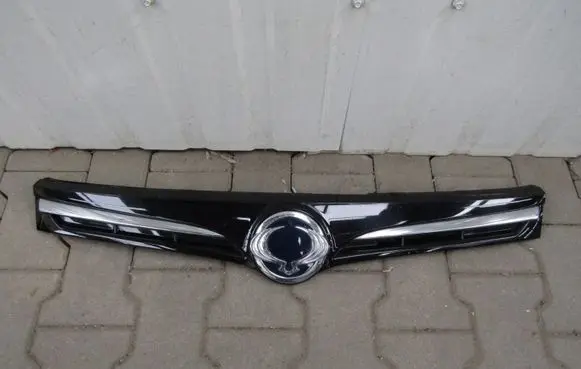 SsangYong Tivoli Front bumper upper radiator grill 78771-35000