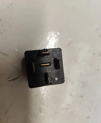 Audi A4 S4 B5 8D Other relay 8D0951253A