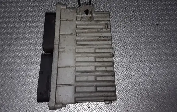 Opel Astra G Fan control module 09131731