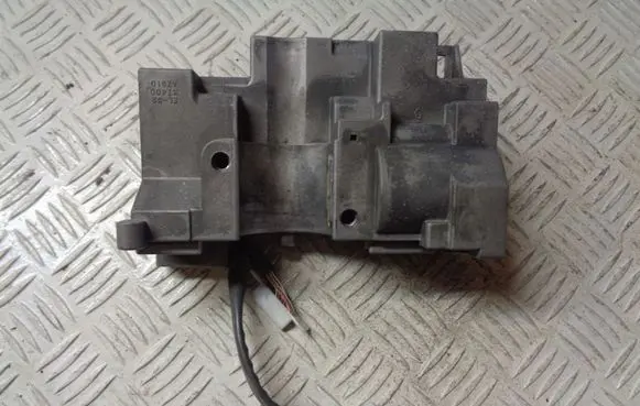 Mazda 2 Steering wheel lock EL02 K7400AZ91D