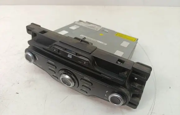 Alfa Romeo Giulietta Radio/CD/DVD/GPS head unit 156096932