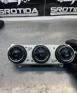 Mercedes-Benz ML W163 Climate control unit A1638204989 5HB96464304