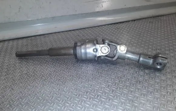 Toyota RAV 4 (XA20) Steering column universal joint 