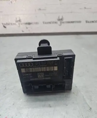 Audi A6 S6 C6 4F Door control unit/module 4F0959792E 21112006 4F0910792F