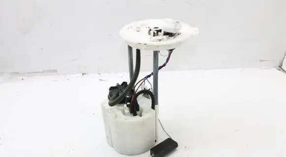 Opel Movano B In-tank fuel pump 13507130