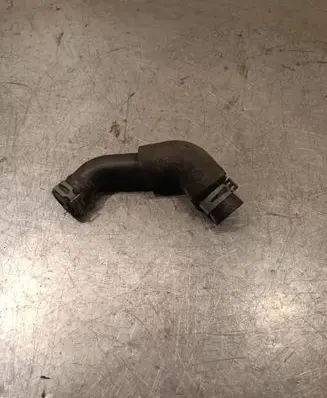 Mercedes-Benz B W245 Breather hose/pipe A6400101282